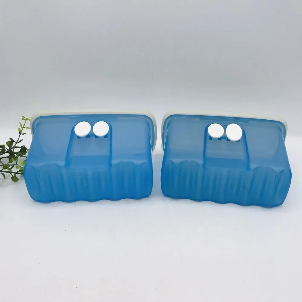 Vintage Tupperware Fridgesmart Mini Set Of 2-1 1/2c Vented Containers Blue White